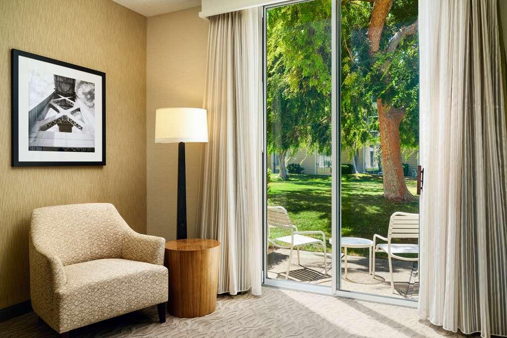 מלון Hilton Oakland Airport חדר תמונה